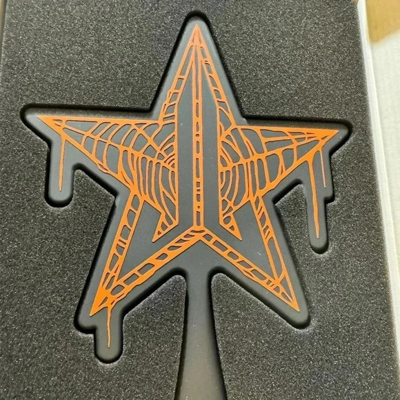 BNIB Jeffree Star Cosmetics Halloween Soft Touch Hand Mirror 2021 Limited Ed - Picture 4 of 5